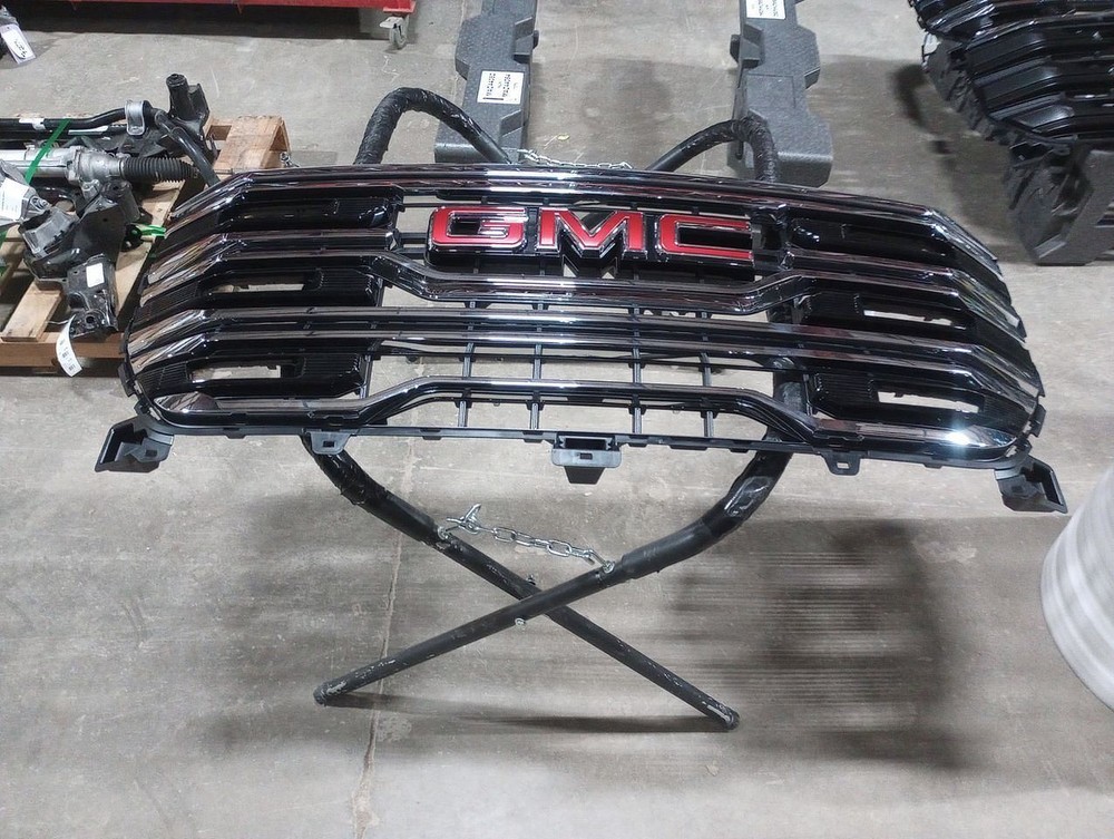 Grille Center Slt Without Surround View Fits 22-23 SIERRA 1500 PICKUP 2967868