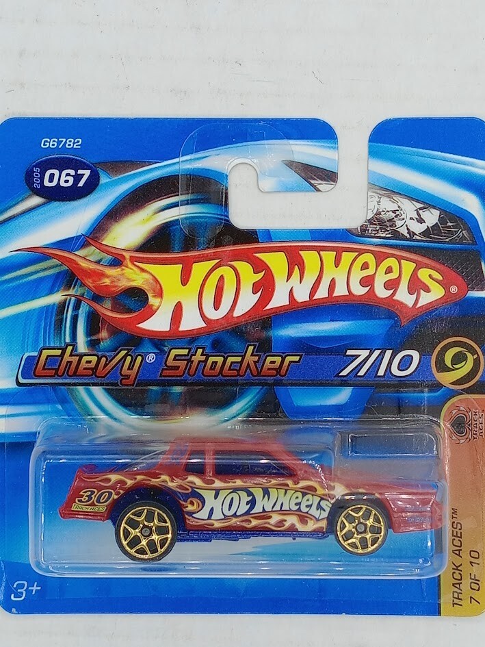 2005 Hot Wheels #67 Track Aces 7/10 CHEVY STOCKER Red w/Gold 5Y Spoke Short Card