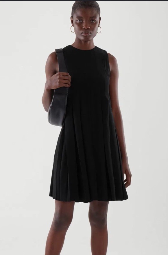 COS Pleated Playsuit Romper Dress Black Sz 8 Minimalist Mod Quiet Luxury Neutral