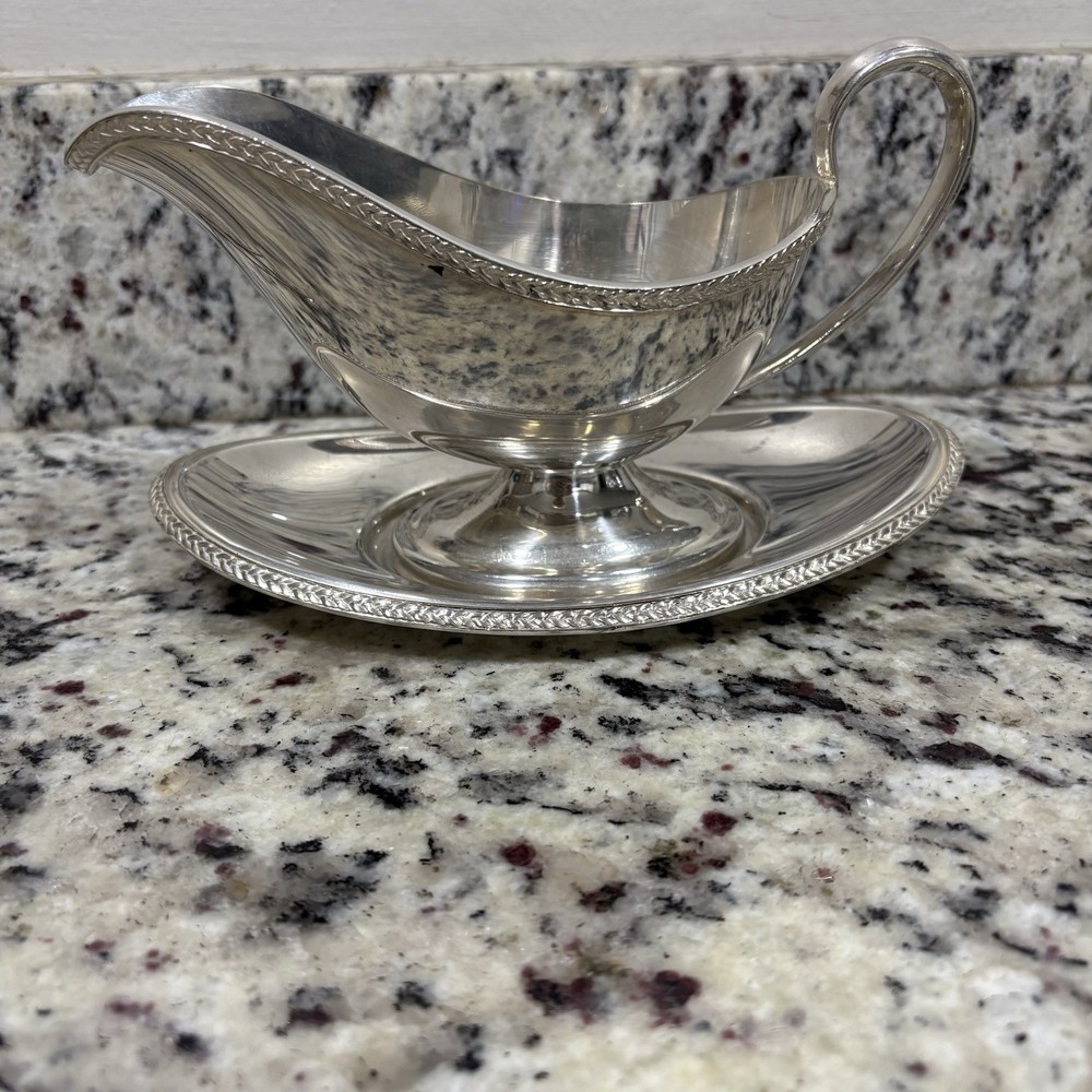 Viking Silver Gravy Boat & Underplate -VTG -20th Century- 2 Pieces- Deatailed