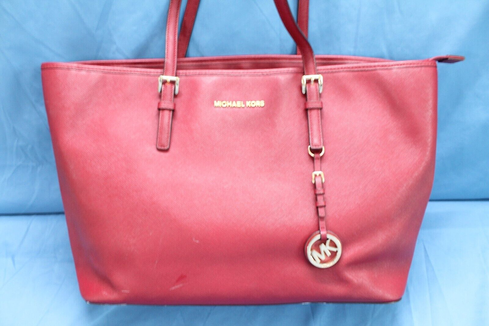 MICHAEL KORS Red SMOOTH LEATHER Large JET SET Travel LAPTOP Shoulder Bag/Purse