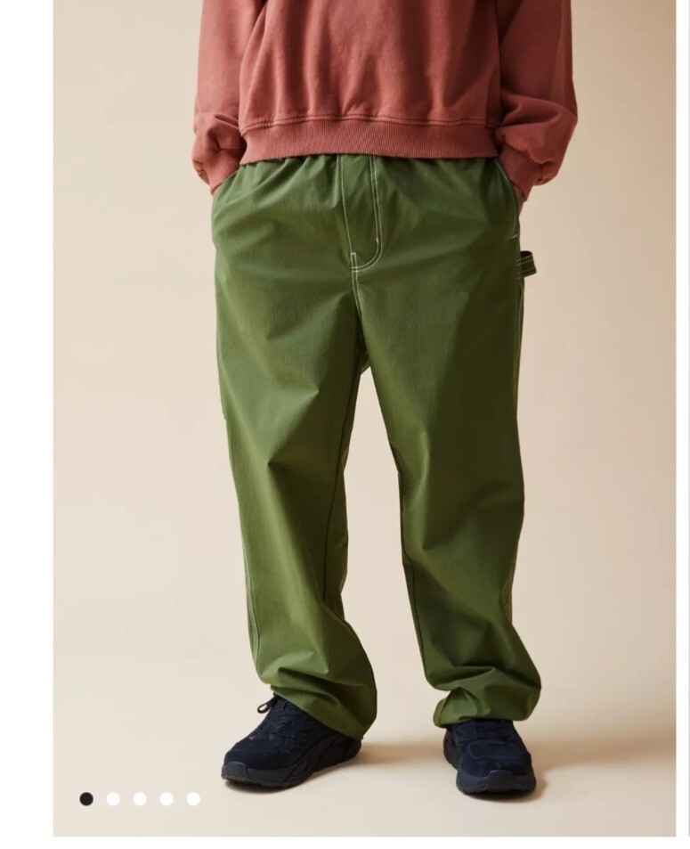 Urban Outfitters Nylon Skate Fit Carpenter Pants green 90s retro sz M