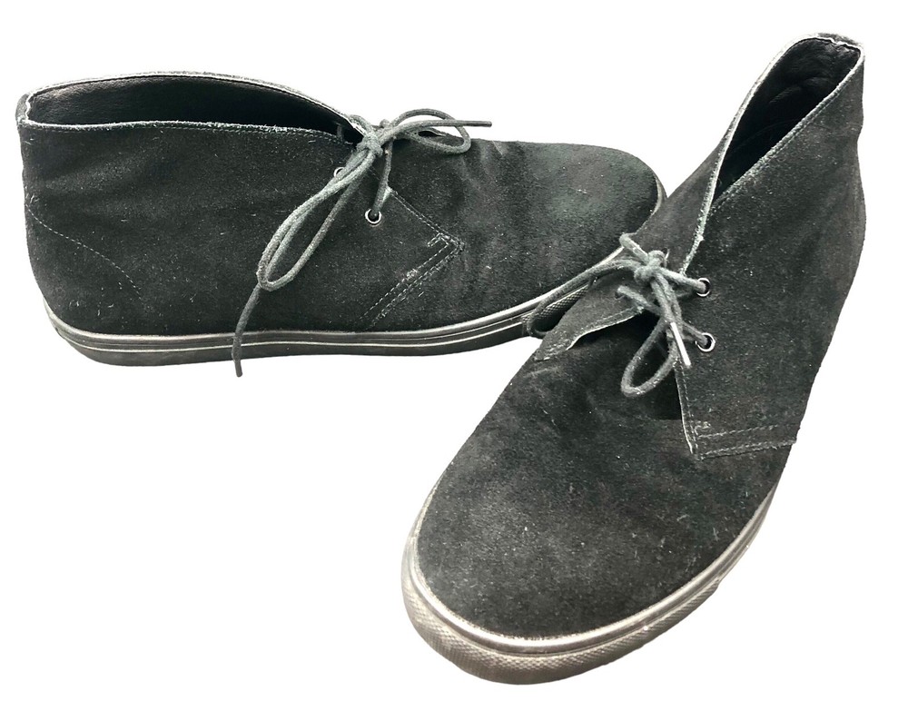 Clark’s Men’s Black Suede Chukka Boots Size 10.5 Lace Up Casual Shoes