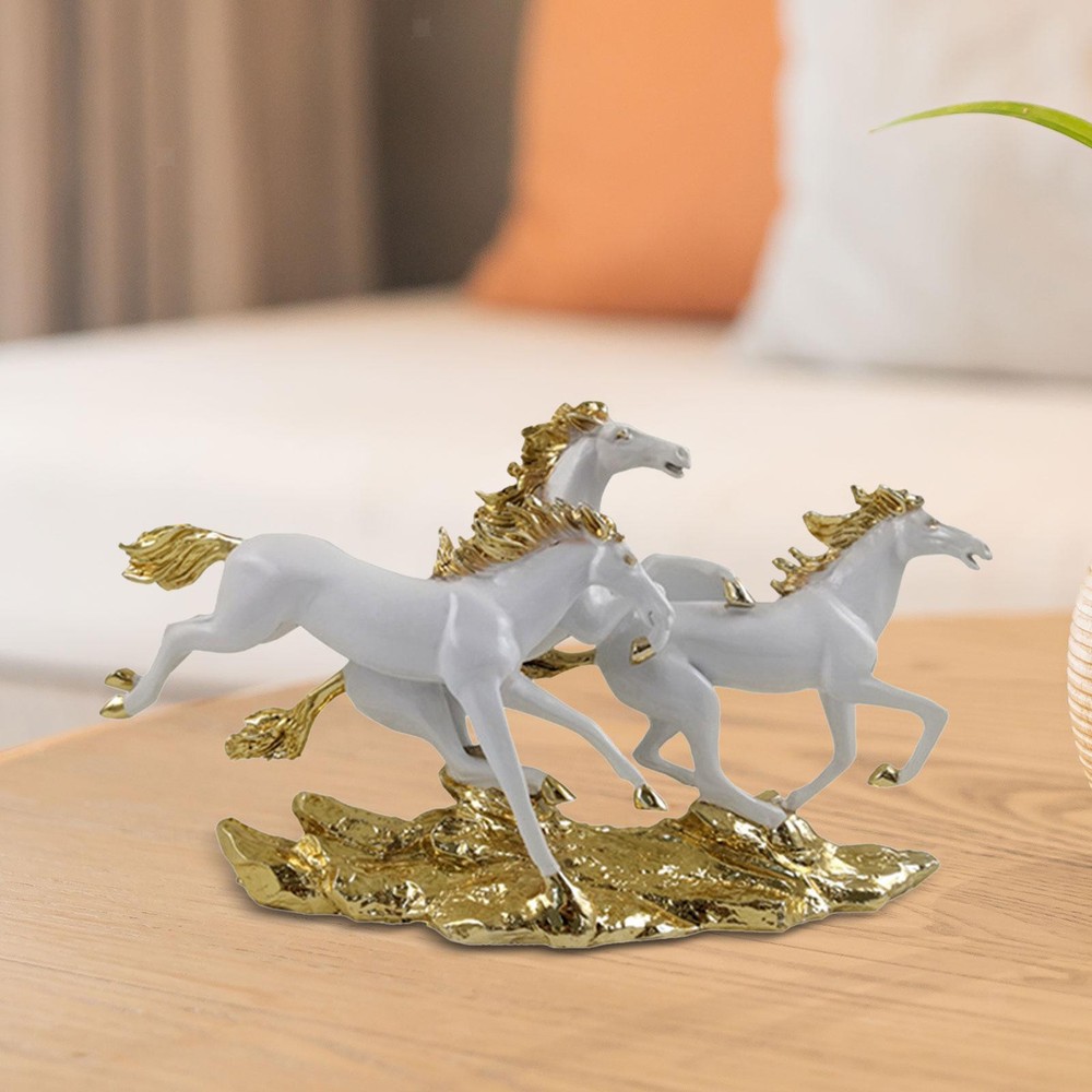 Modern Creative Horse Statue Desktop Art Animal Decoration Gift Collection