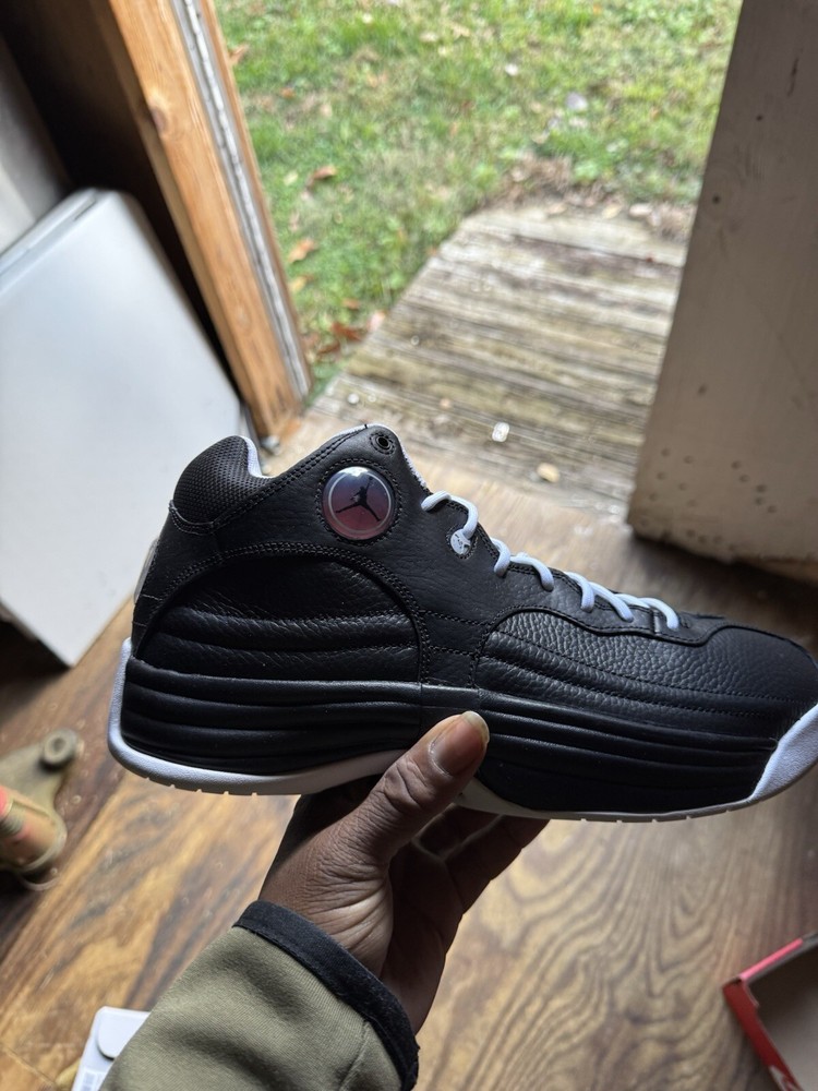 Nike Air Jordan Jumpman Team 1 Black White Red  FV3928-006 Sz11.5 Nolid