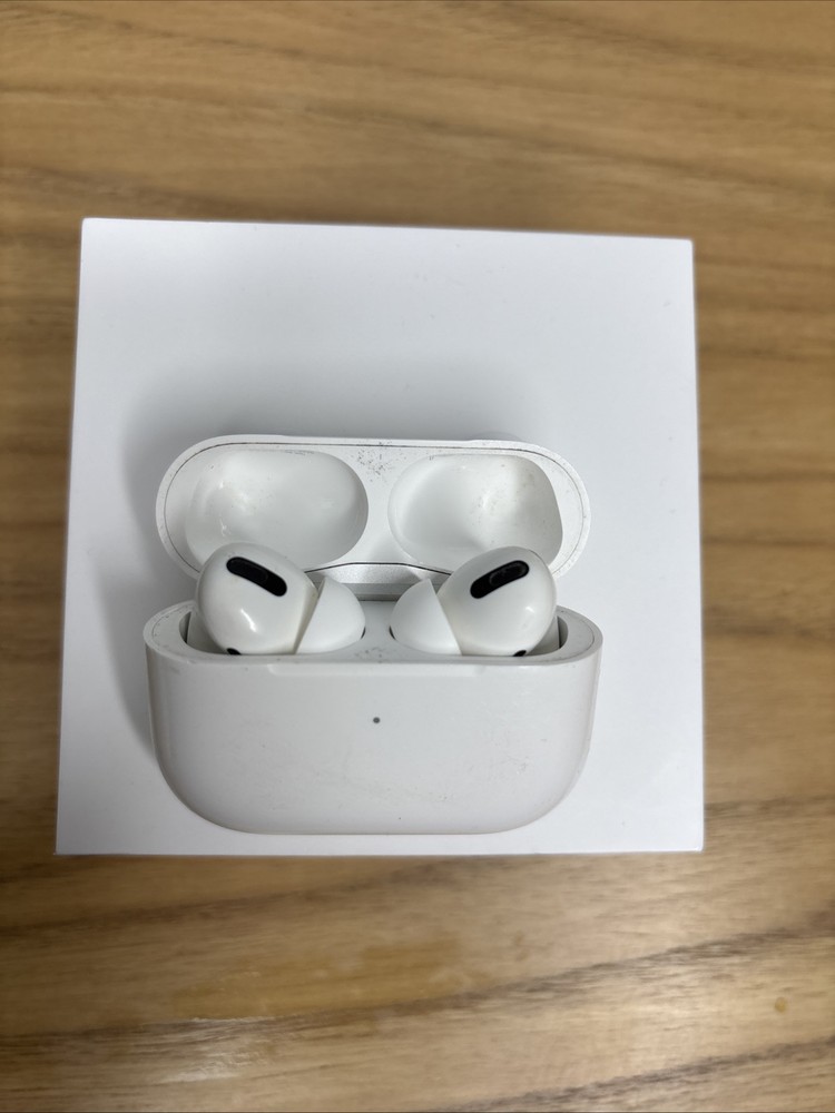 Apple AirPods Pro 1st Gen with Charging Case - Noise Cancelling Issue Full Description