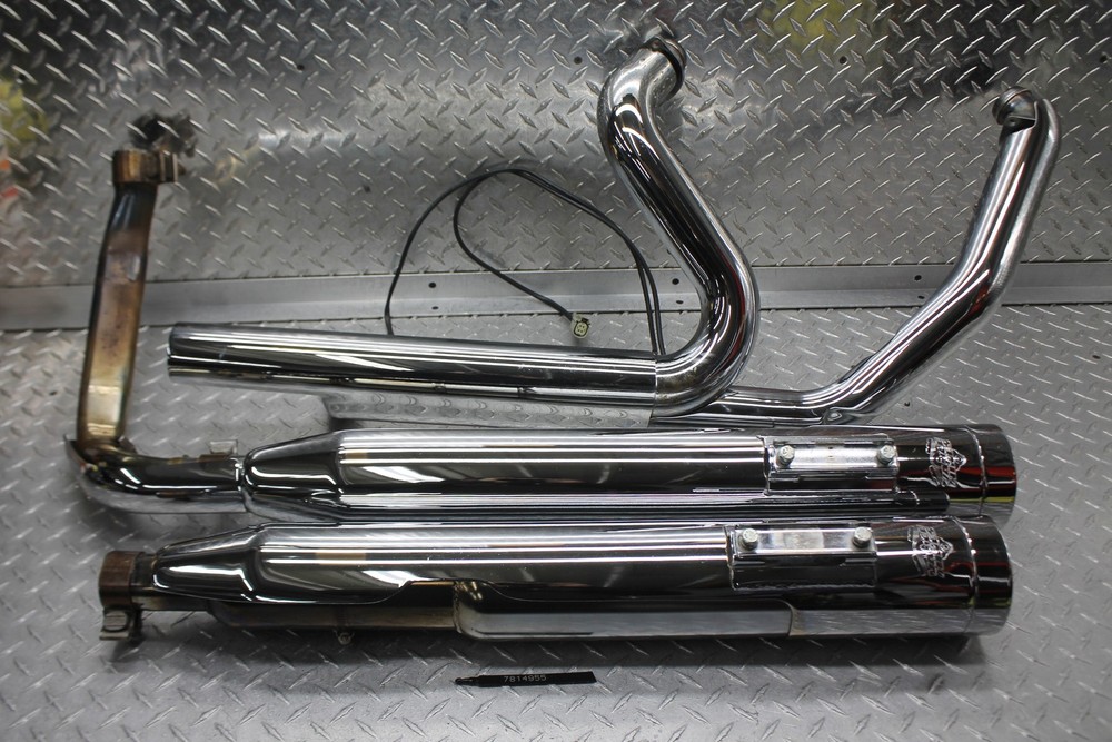 2016 HARLEY-DAVIDSON STREET GLIDE SPECIAL FLHXS COMPLETE VANCE&HINES EXHAUST
