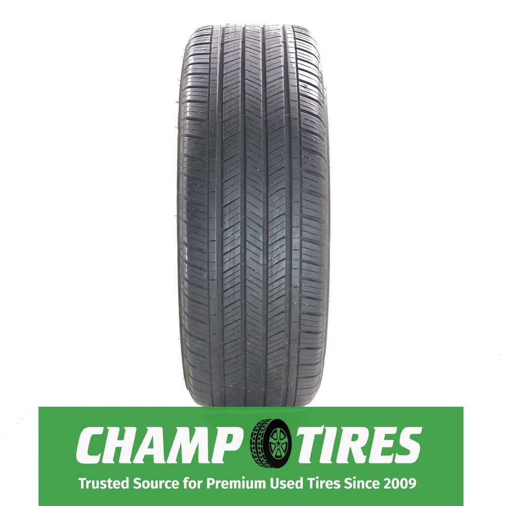 Set Of 2 P215/55R17 Goodyear Assurance Finesse 94 H Used 7/32nds