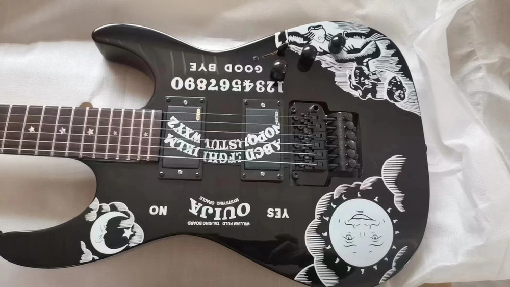 6 String Active Electric Guitar Famous Rock Guitar 22 Frets Humbucker Pickup