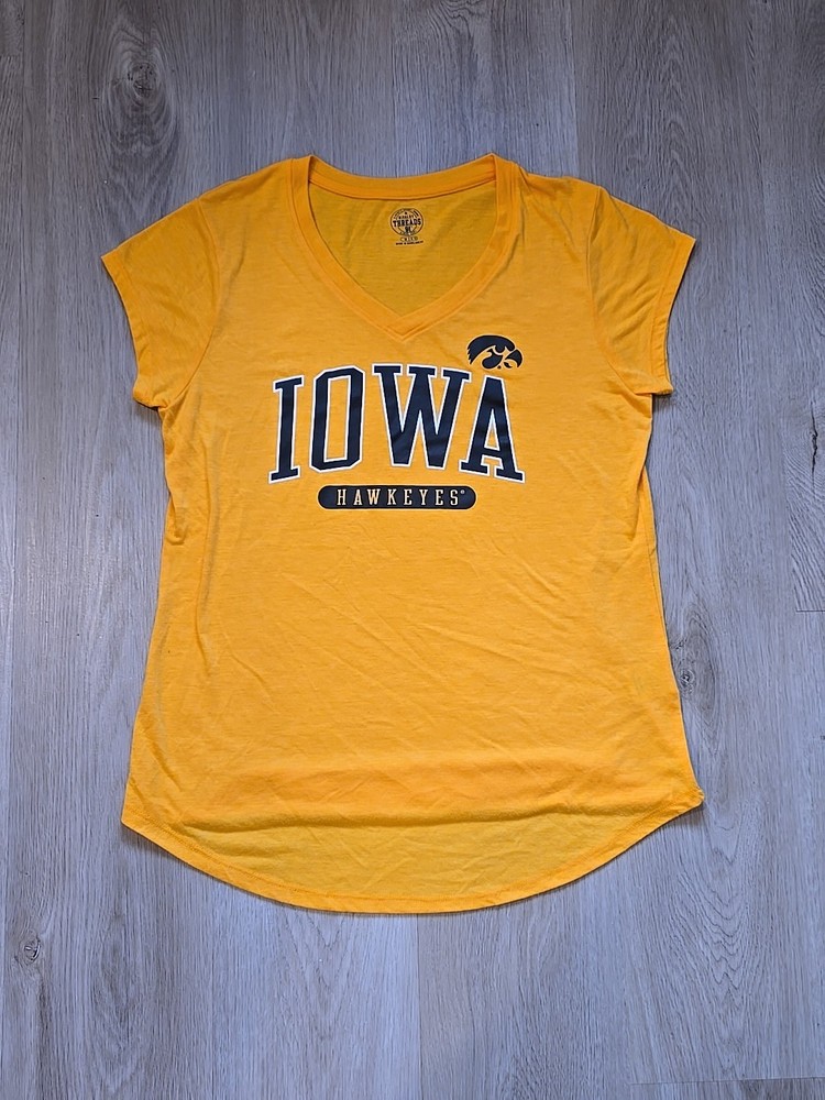 Iowa Hawkeyes Women's T-Shirt Short Sleeve Gold M (8-10) Rivalry Threads SOFT