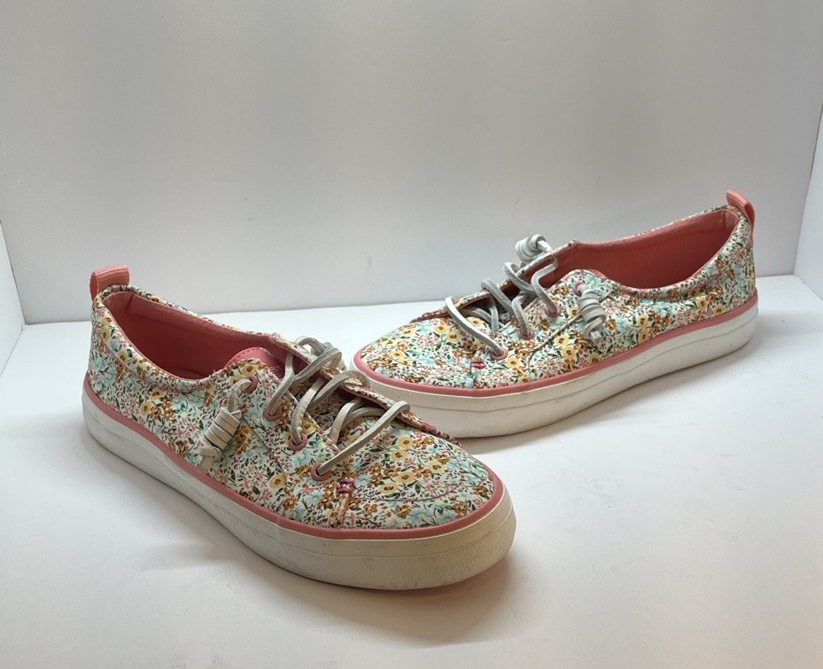 Sperry Women’s Sneakers Floral Size 8