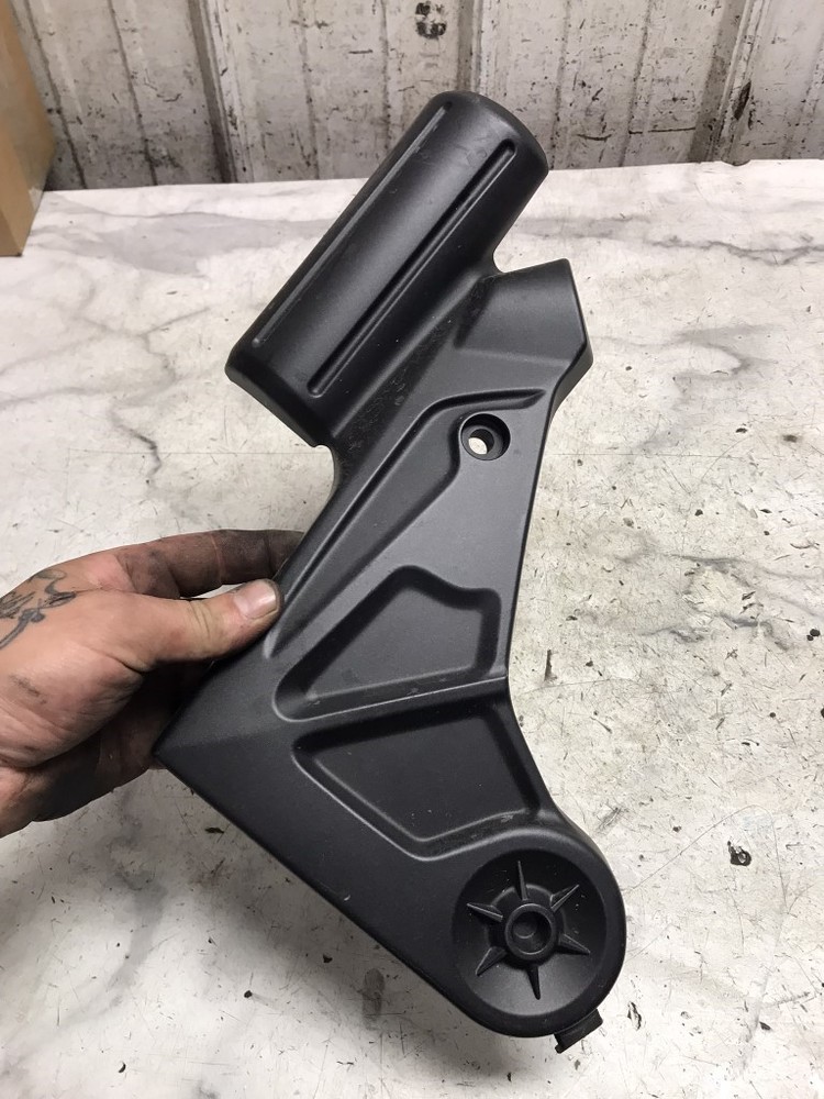 18 Kawasaki KLE 650 KLE650 F Versys Right Side Frame Neck Cover Panel