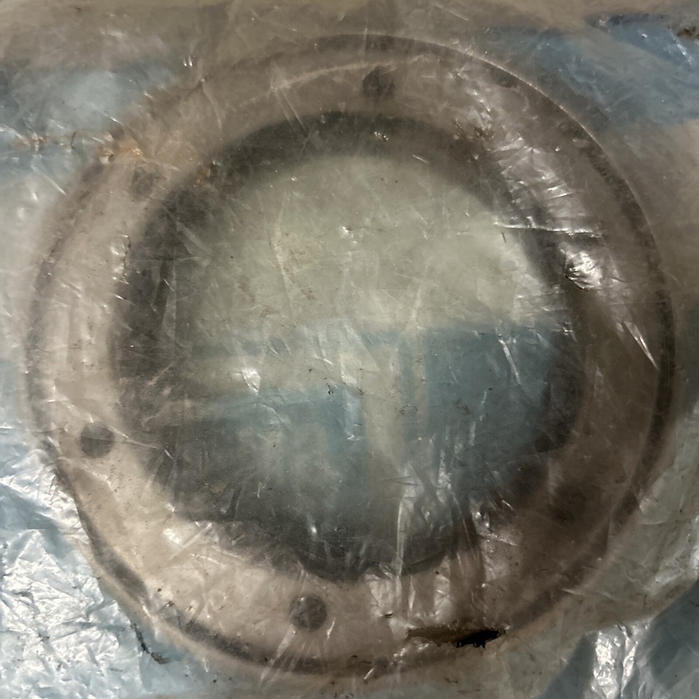 GM 15588692 Seal, Wheel Hub (Genuine) 78E4