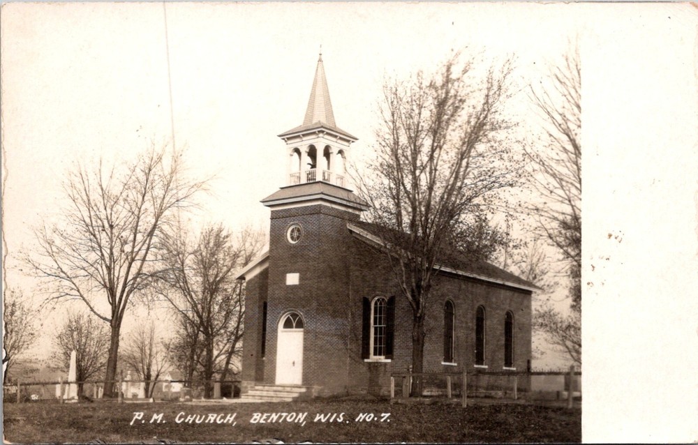 Benton Wisconsin Benton Primitived Methodist or Red Church c.1904-1918     23356