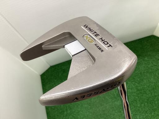 Odyssey White Hot XG Hawk 34-Inch Golf Putter for Precision Putting