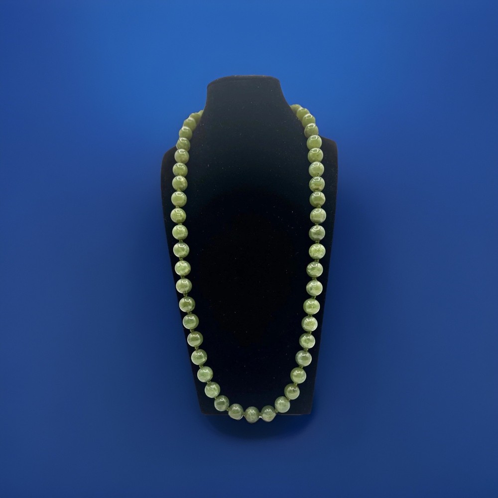 Vintage Green Hardstone Jade Style Bead Necklace Knotted Silver Clasp 25”