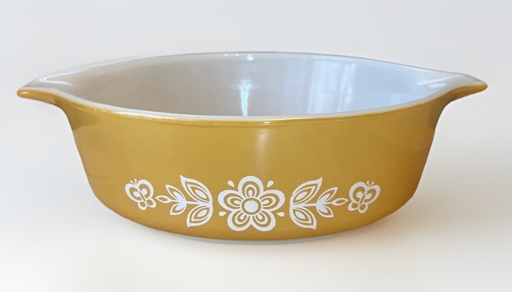 VINTAGE  PYREX Butterfly Gold 471-B 500ml Round Casserole Baking Dish 1 Pint USA