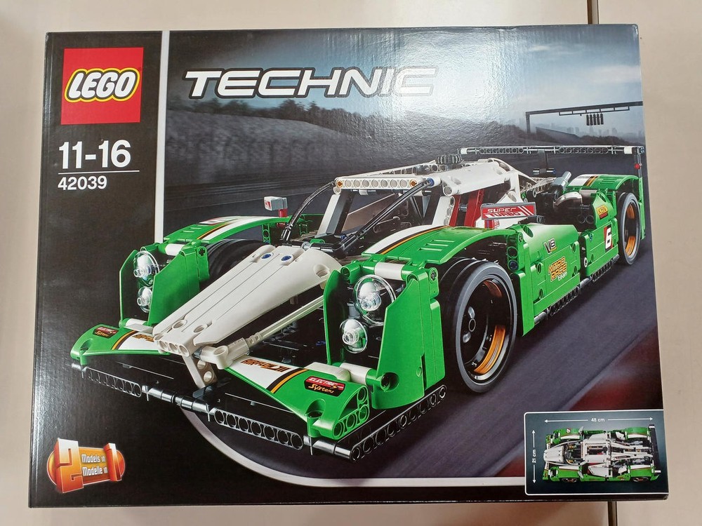 LEGO 42039 LEGO TECHNIC 24 Hours Race Car