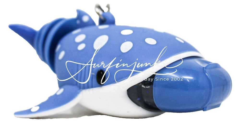 Bath & Body Works Blue Shark Clip On Pocketbac Hand Sanitizer Holder Ocean Sea
