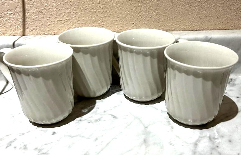 Gibson Off White Swirl Coffee and Tea Mug Set of 4