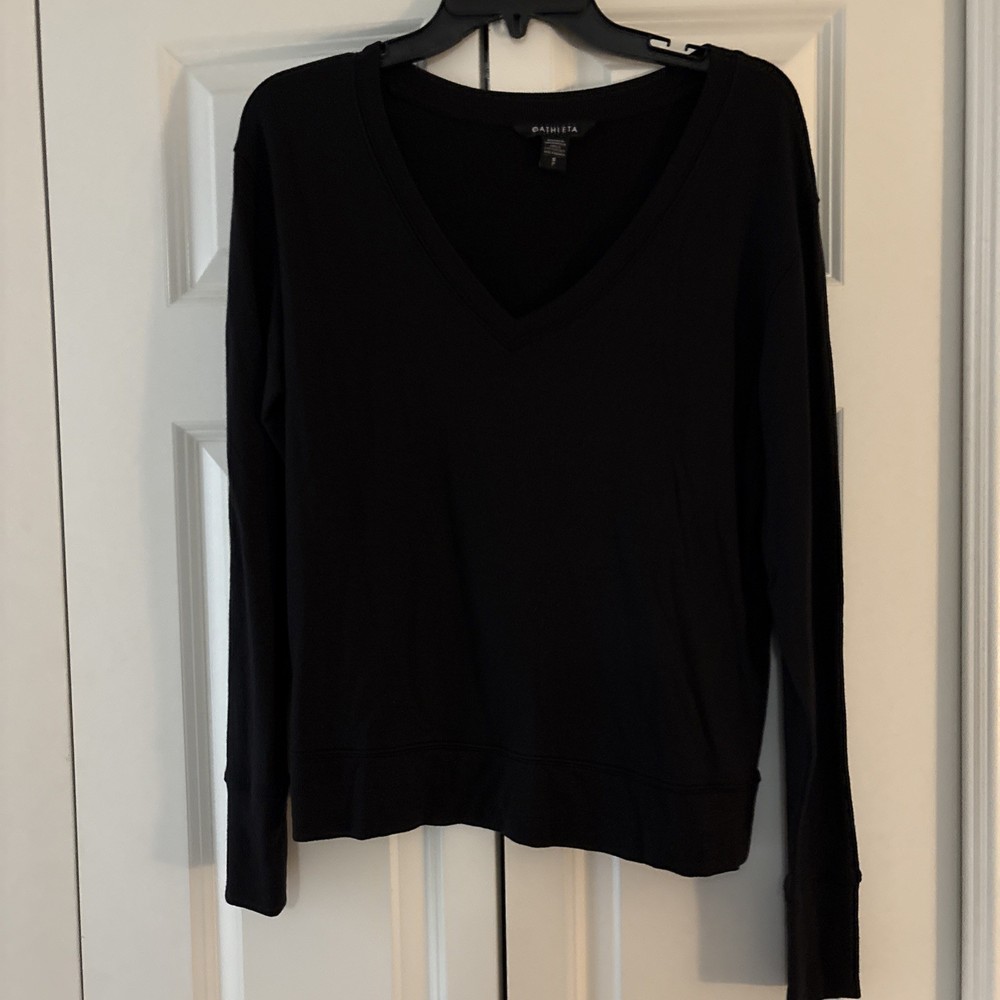 Athleta Women'sv Neck Long Sleeve Black Top Size Small