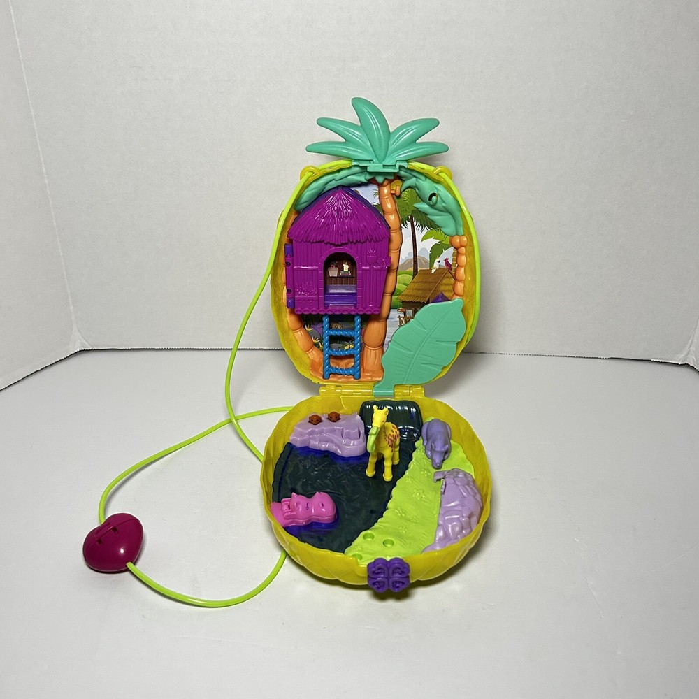 Polly Pocket Tropicool Pineapple  Micro Playset Purse Mattel 2019 (Incomplete)