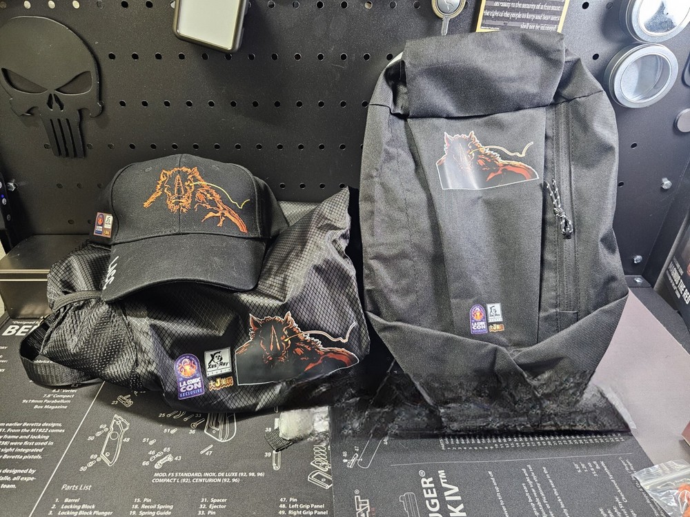 LACC Xesray Fight For Glory Big Horn Set with Hat Backpack String Bag