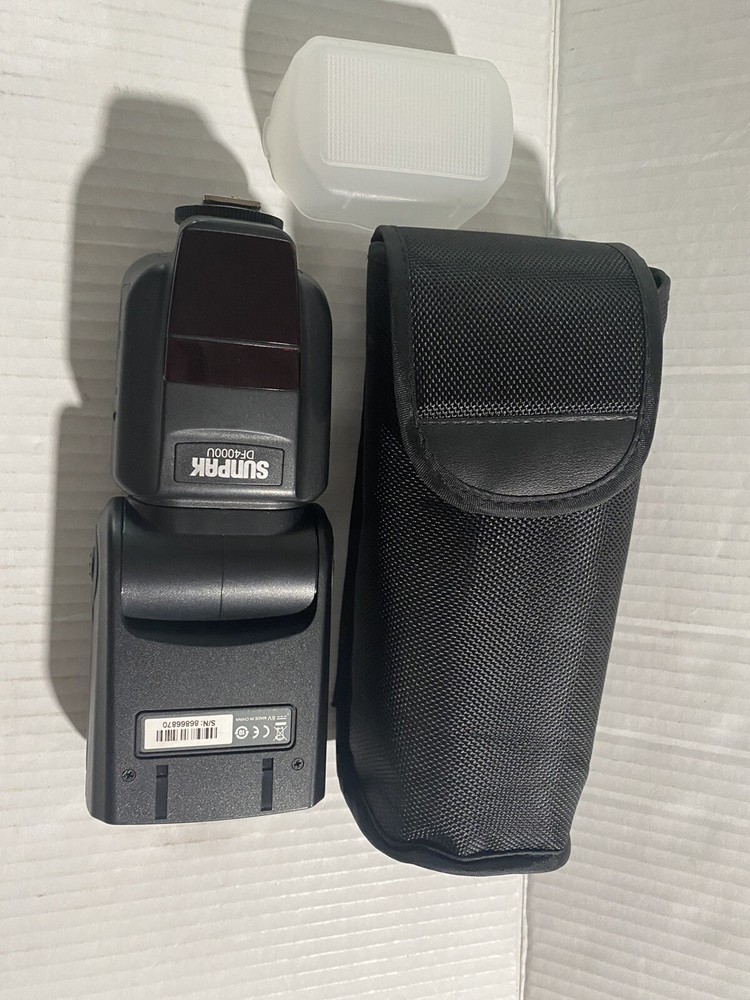 Sunpak External Flash DF4000U With Case