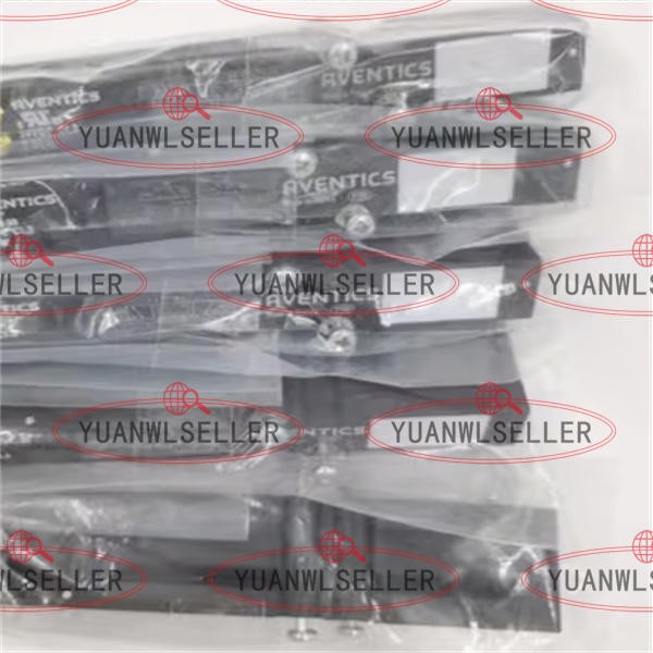 ONE NEW AVENTICS 0820055102 0820 055 102 solenoid valve