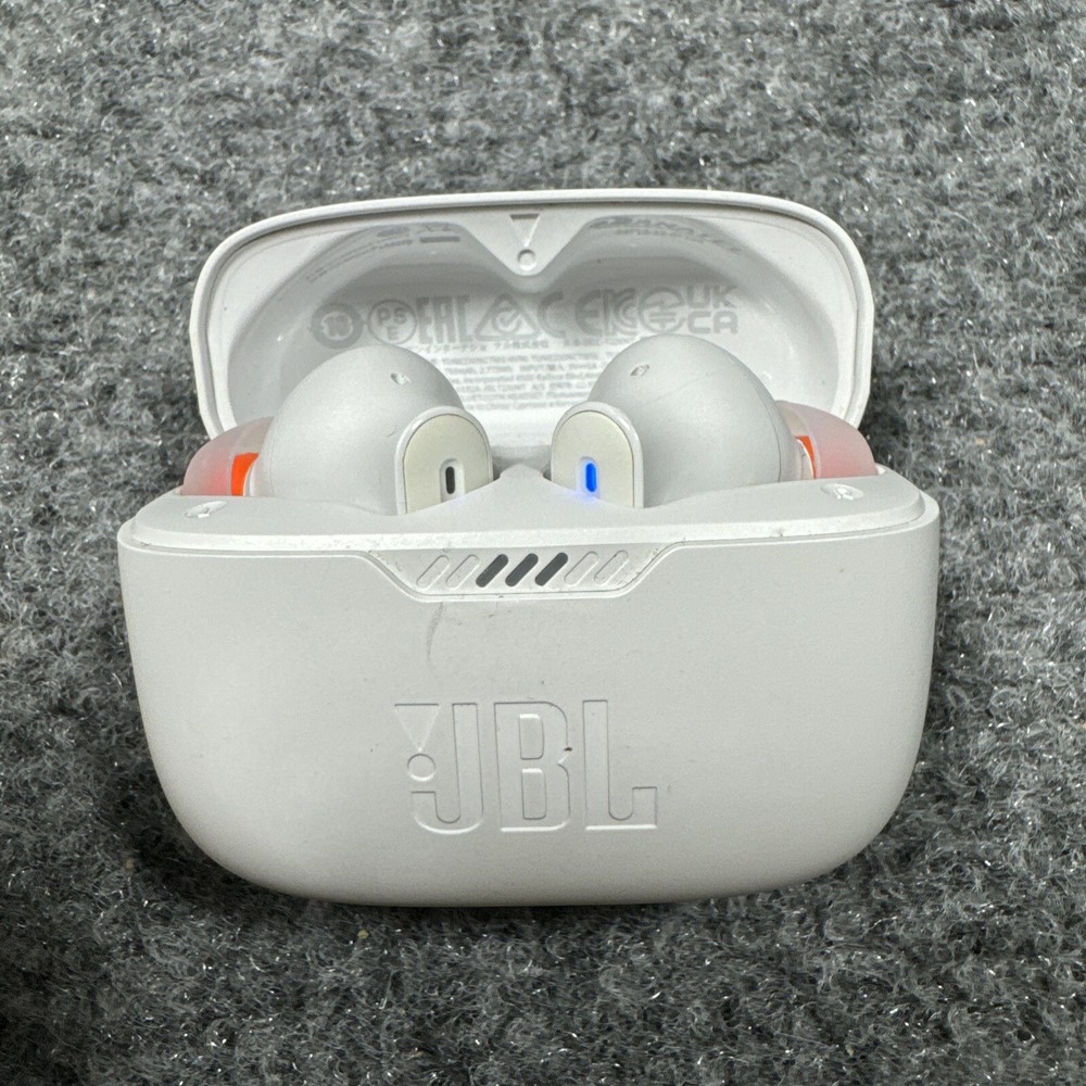 JBL Tune 230NC TWS True Wireless Bluetooth Earbuds