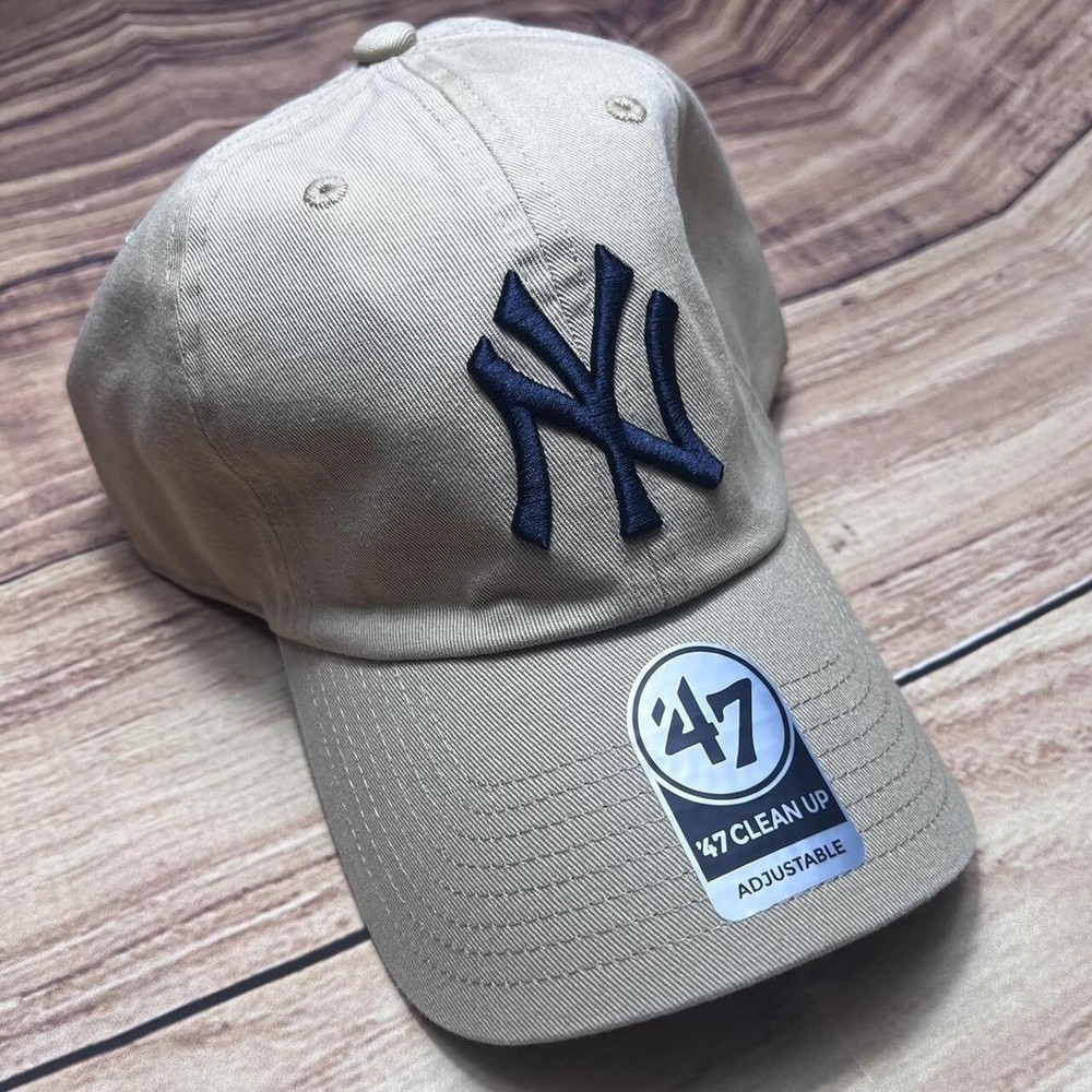 New York Yankees MLB '47 Brand Khaki Clean Up Adjustable Strapback Hat