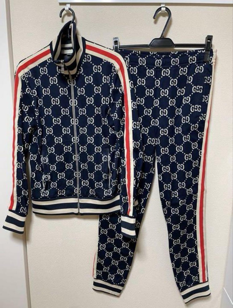 Gucci GG Jacquard Matching Set with Timeless Elegance
