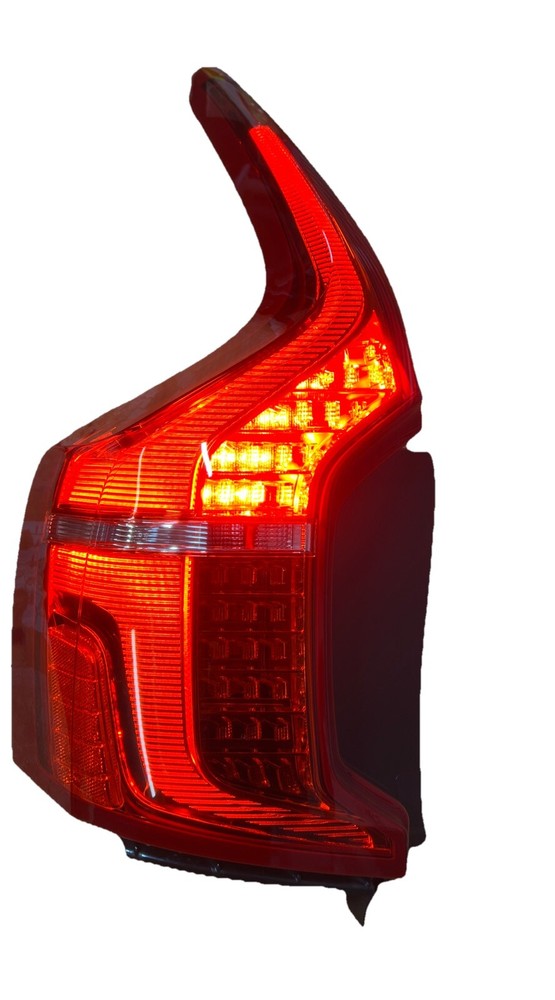 2016-2022 Volvo XC90 Left Rear Taillight Brake Lamp OEM 31655919  
