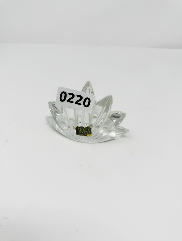 Mikasa Crystal Lotus Tealight Holder - Elegant Vintage Glass Candle Stand