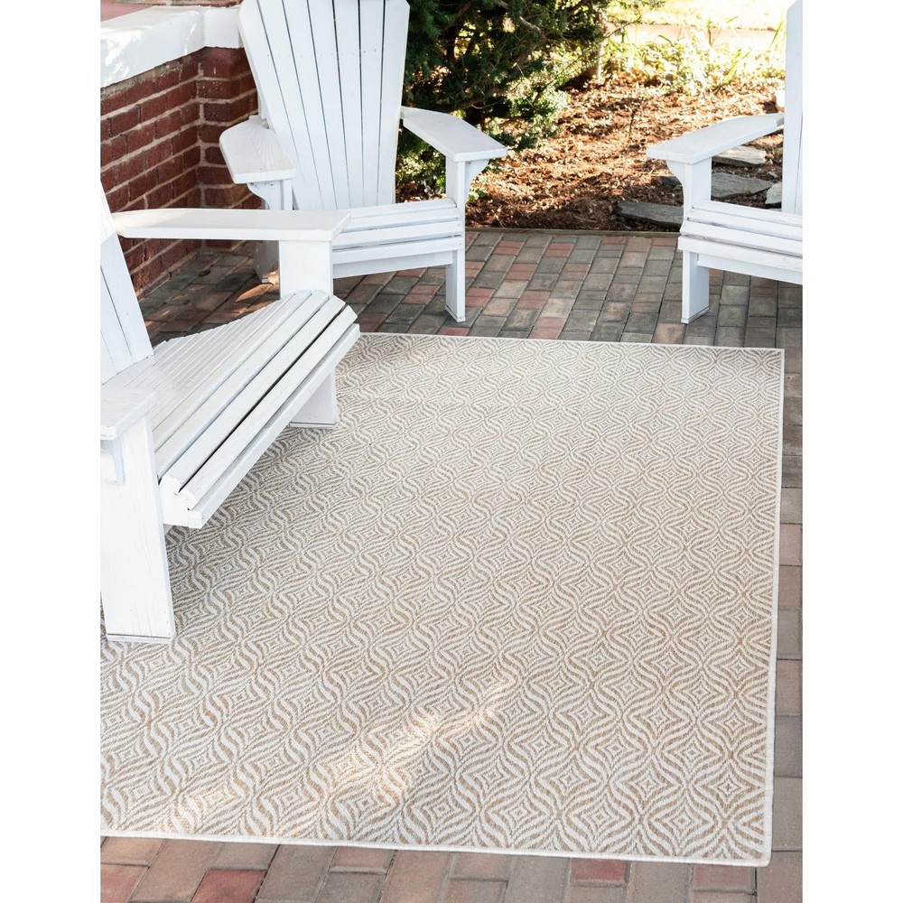 Outdoor Khence Collection Area Rug Durable Water-Resistant Design
