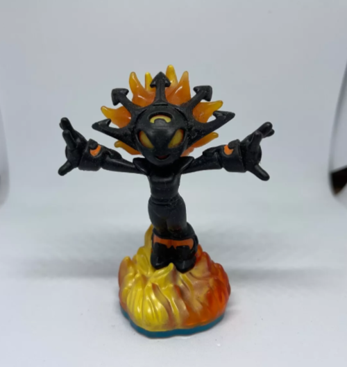 Skylanders Swap Force - LIGHTCORE SMOLDERDASH - FIRE ELEMENT