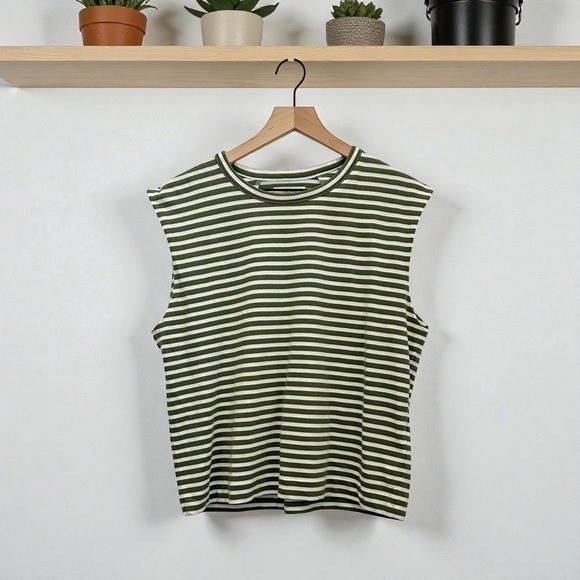 Madewell Women’s Green and White Cotton Round Neck Muscle Tee Size L