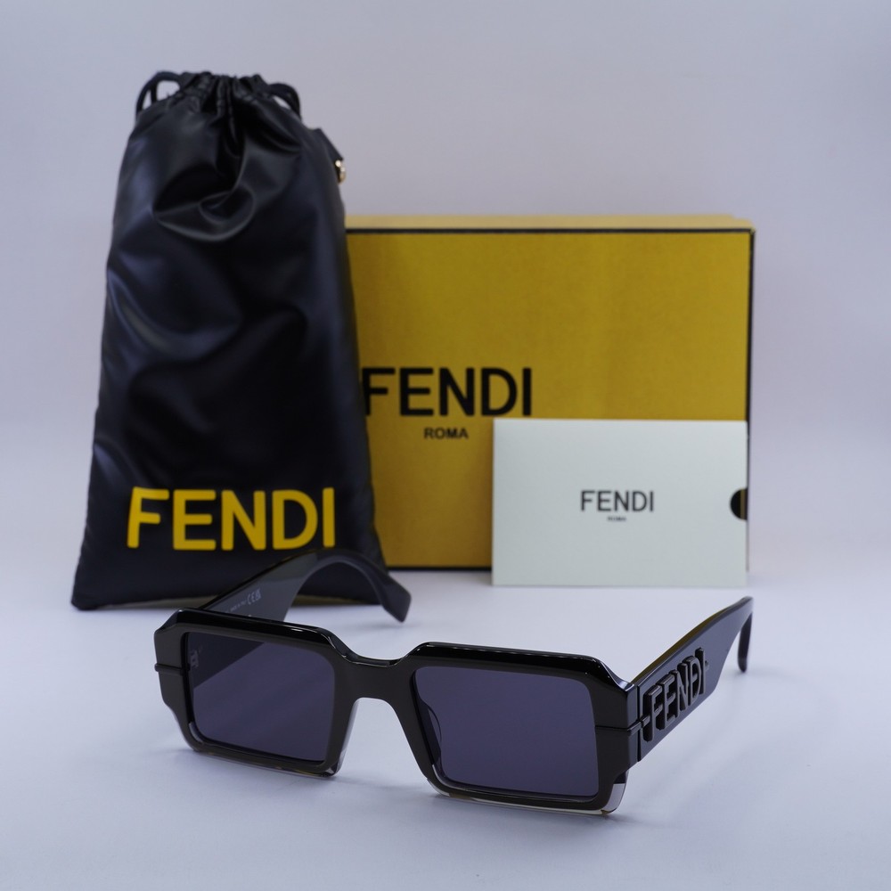 Fendi FE40073U 05A Shiny Black/Grey/Grey 52-21-145 Sunglasses New Authentic