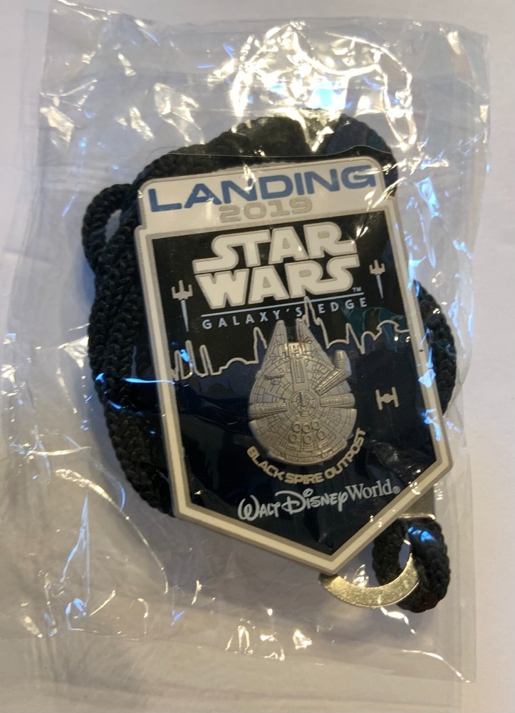 Disney World Galaxy’s Edge 2019 Cast Member Exclusive Opening Day Lanyard-image