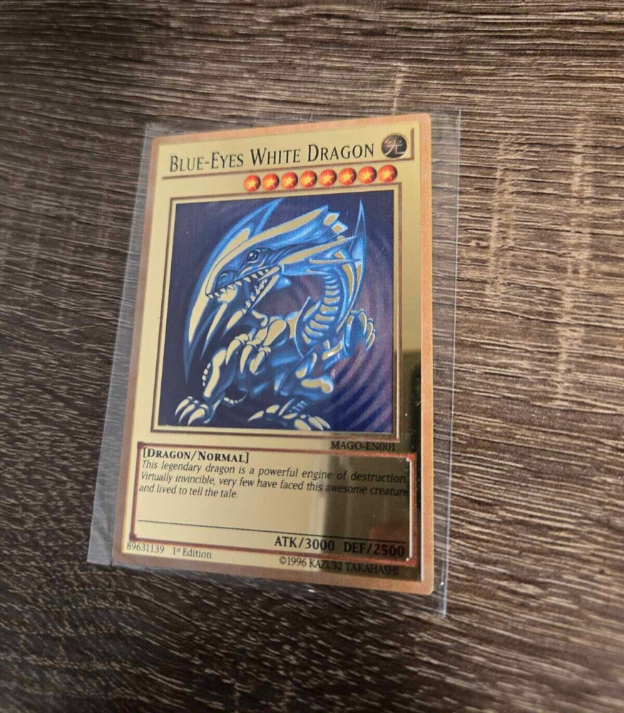 Blue Eyes White Dragon Yugioh Card GOLD Ghost Collectible 1st edition METAL