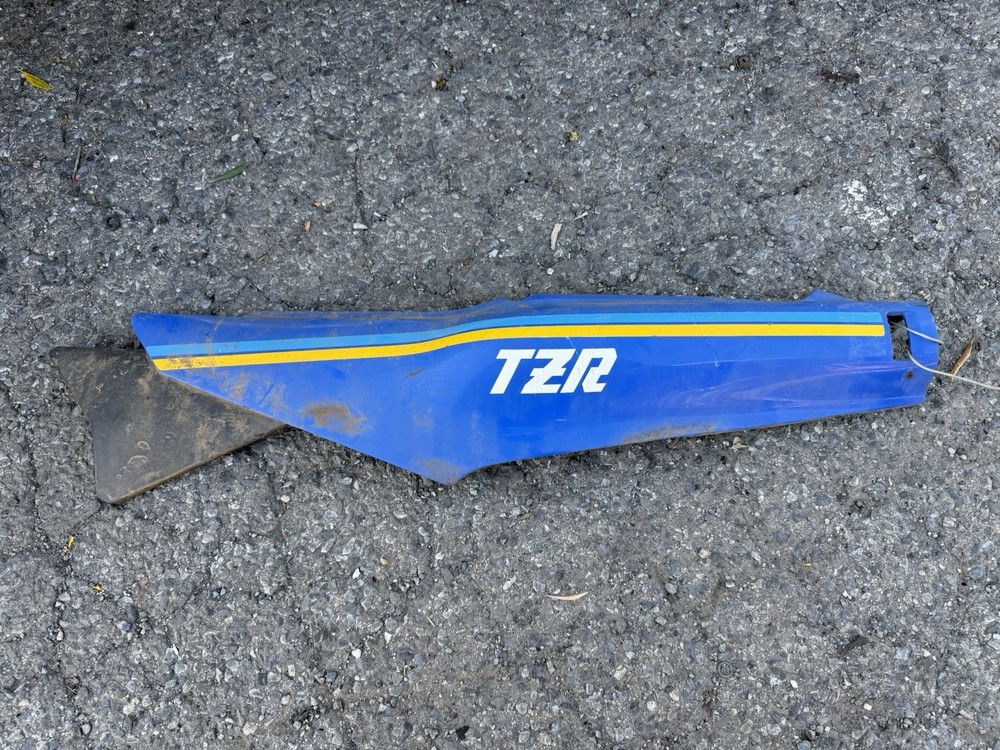 Yamaha TZR250 TZR 250 Left Panel Cover Cowling Cowl Fairing Oem Genuine