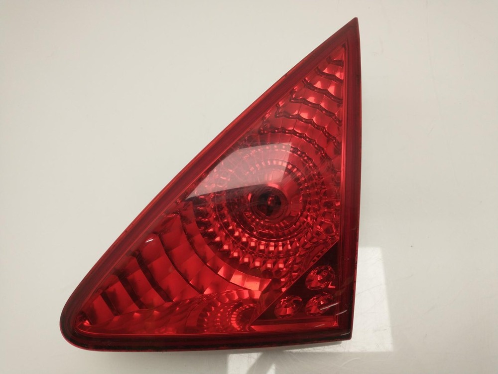 PEUGEOT 3008 2008-2016 Right Tail Light Lamp for Hatchback