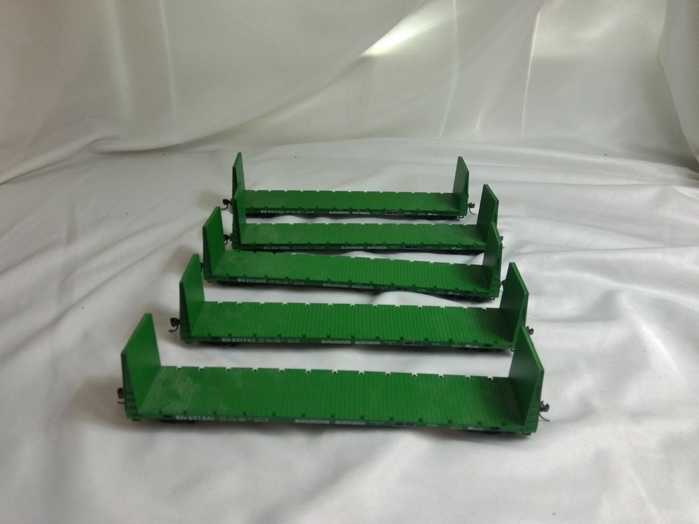 5 HO Scale Burlington Northern Bulkhead Flat Cars BN 621761 621762 + Used No Box