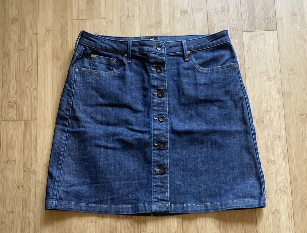 Lee Blue Cotton A-Line Denim Button Skirt W32 VGC