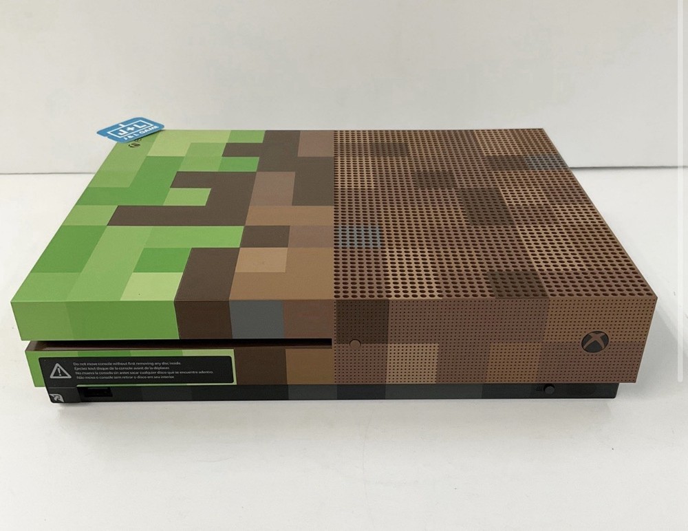 Minecraft Edition Xbox One S Controller And All Cords Included