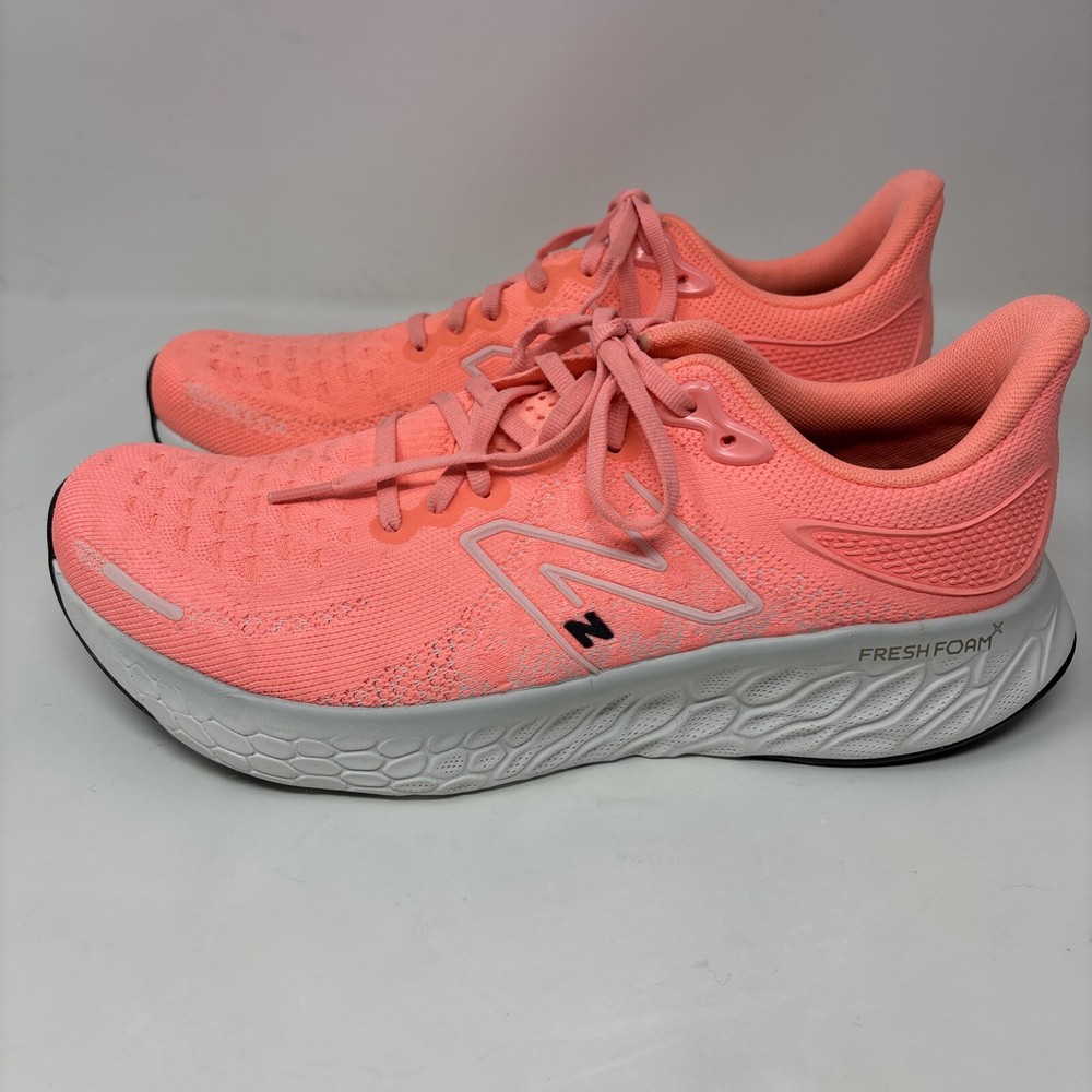 New Balance Womens 1080 Fresh Foam Pink Sneakers Size 11