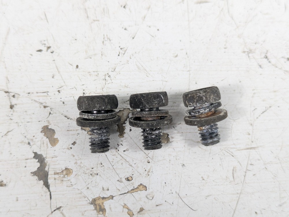 Kawasaki ZX1100E ZX 1100 GPZ1100 GPZ Radiator Fan Bolts