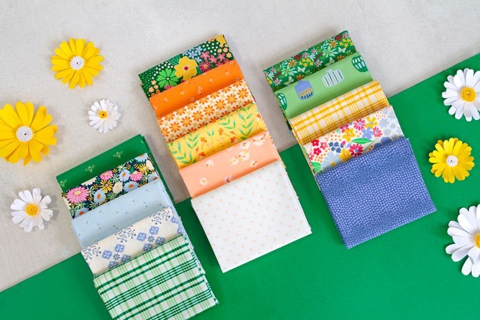 Art Gallery Fabric DAISY by Maureen Cracknell Half Yard Bundle 16pc