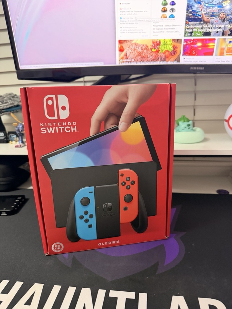 Nintendo Switch OLED - 64GB - Black/Neon Red/Neon Blue + Case + Screen Protector