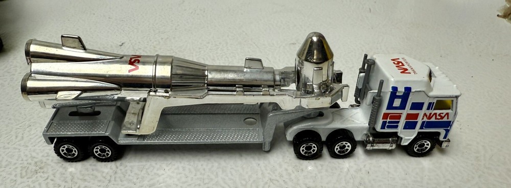 1981 Matchbox Kenworth NASA Semi Trailer Truck with Rocket Ship Vintage Toy